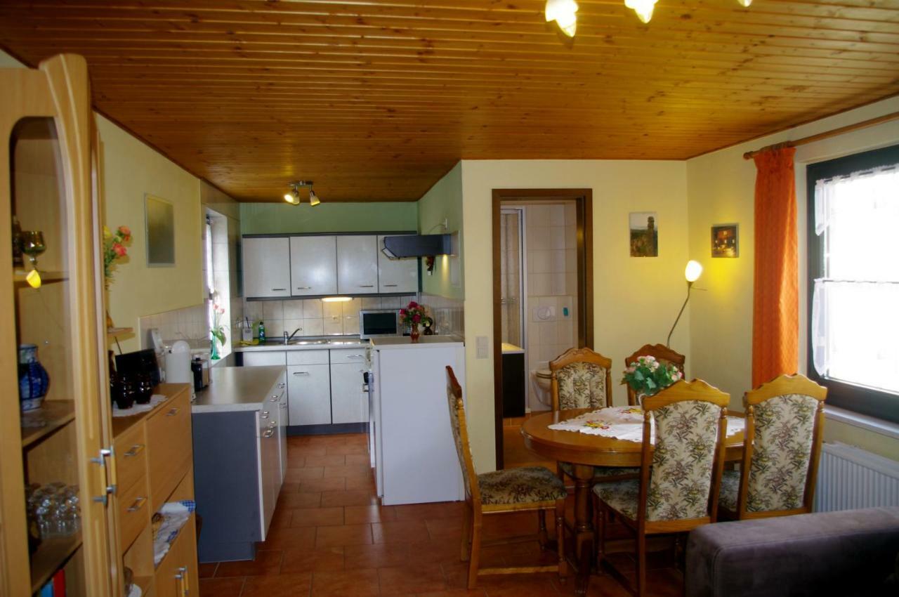 Ferienhaus Und Ferienwohnung Buettner ラートマンスドルフ エクステリア 写真