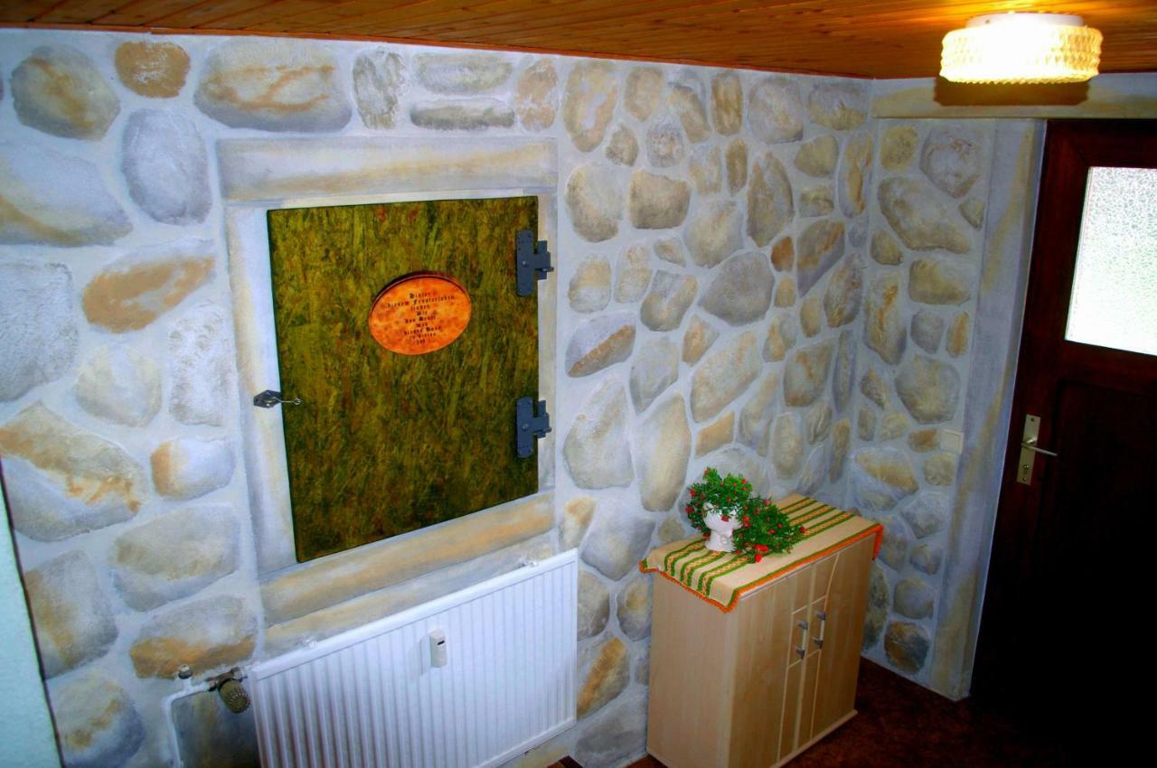 Ferienhaus Und Ferienwohnung Buettner ラートマンスドルフ エクステリア 写真